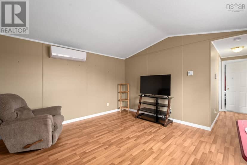 28 Cedar Lane, Eastern Passage, photo 5
