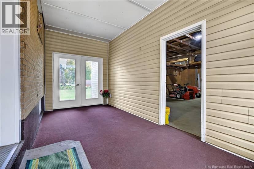 44 Nelson Street — photo 21 of 40
