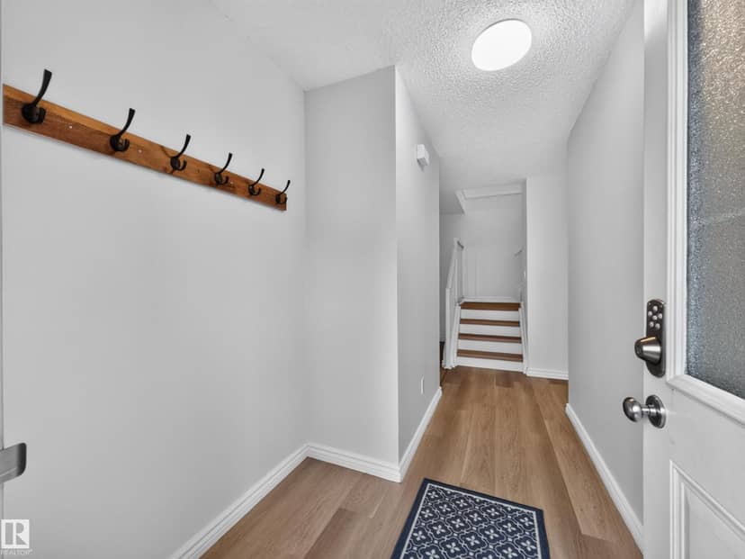 14644 25 ST NW — photo 11 of 40