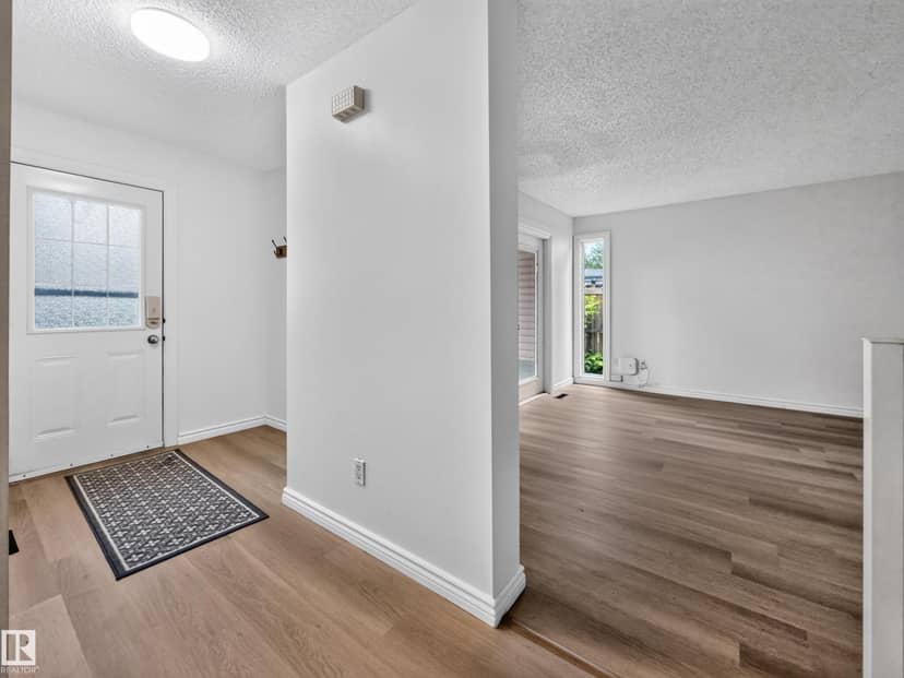 14644 25 ST NW — photo 9 of 40