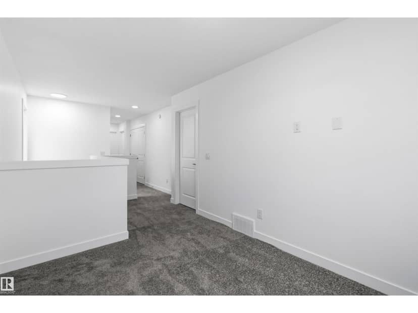 255 Elliott WD — photo 16 of 26