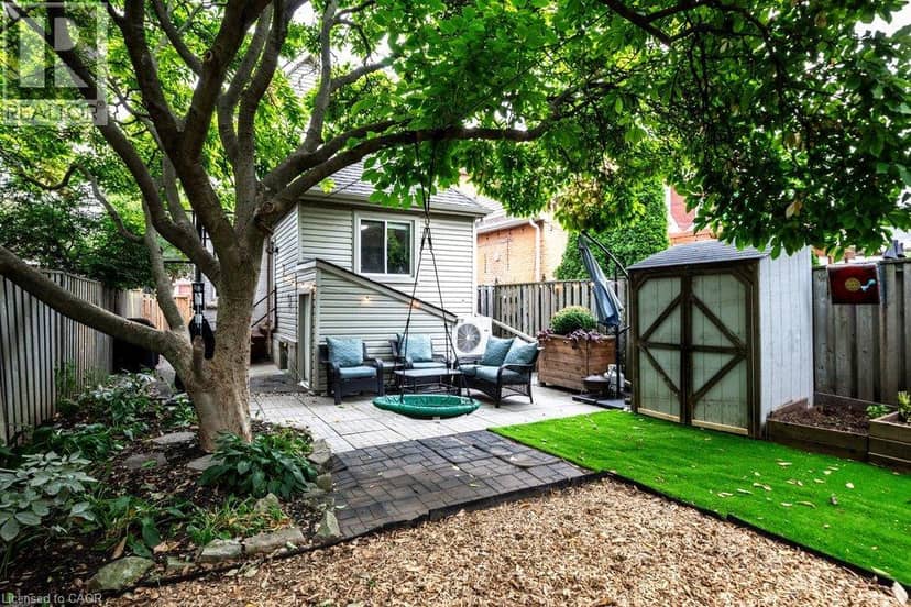 427 JACKSON Street W — photo 32 of 34