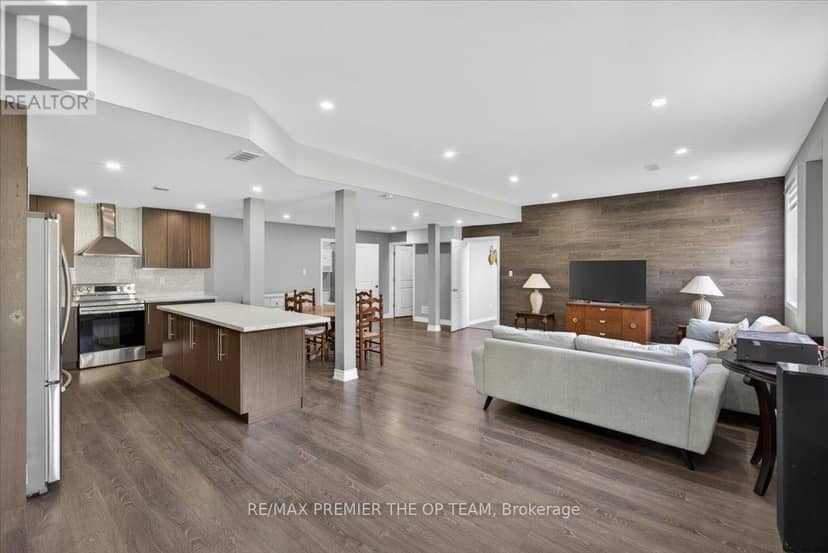 102 Pine Hill Road — photo 33 of 40