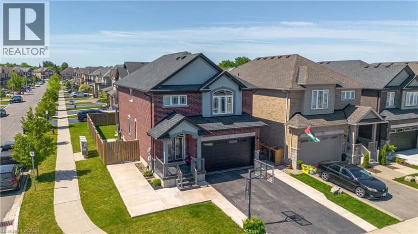 17 NARBONNE Crescent, Stoney Creek, photo 2
