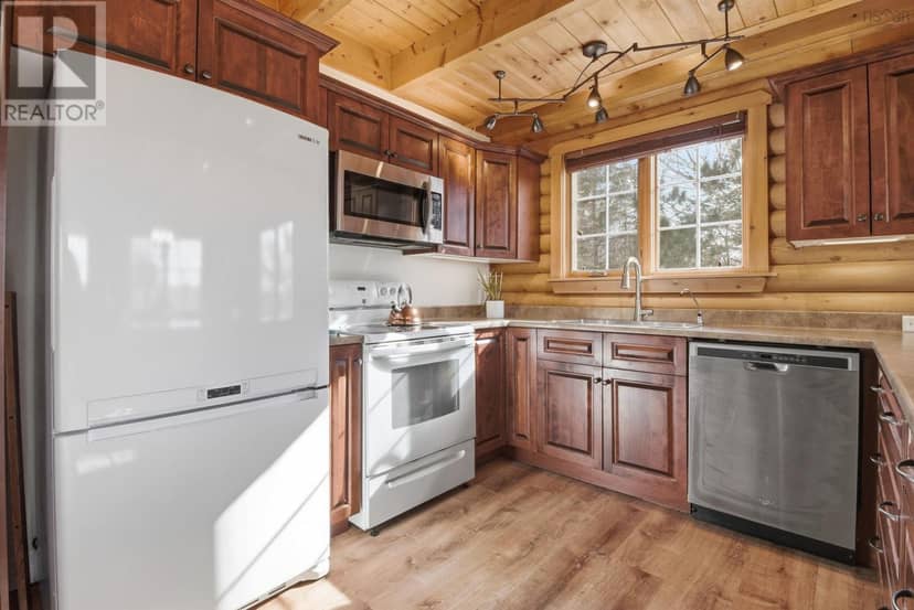 12895 Peggys Cove Road — photo 15 of 40