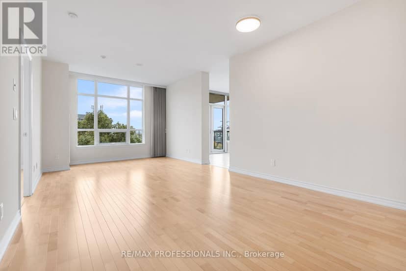 816 - 1135 Royal York Road, Toronto, photo 2