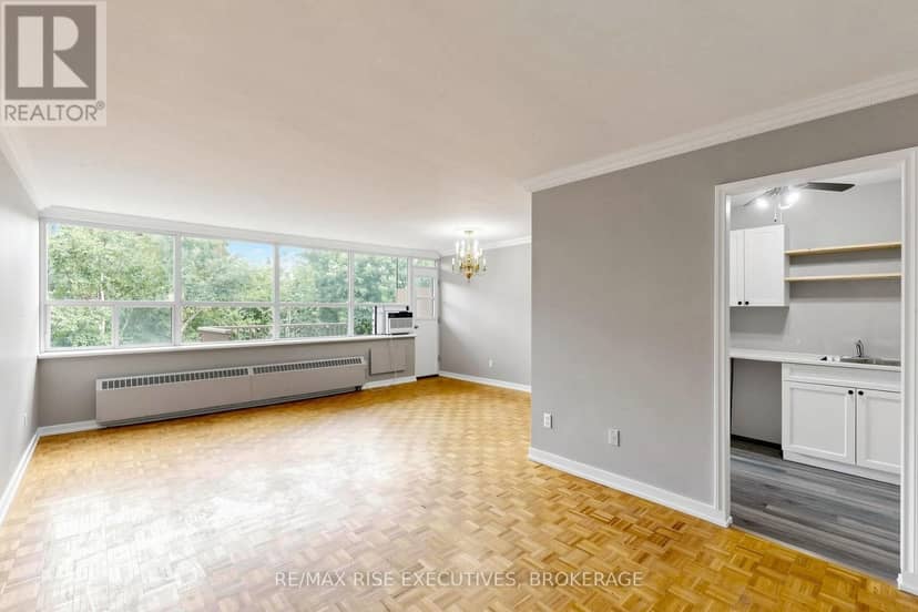 304 - 160 The Donway W — photo 11 of 40
