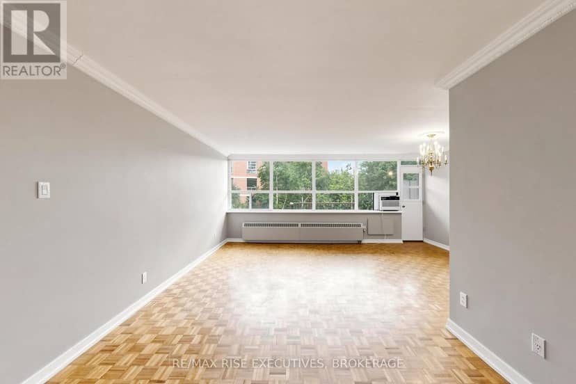 304 - 160 The Donway W — photo 12 of 40