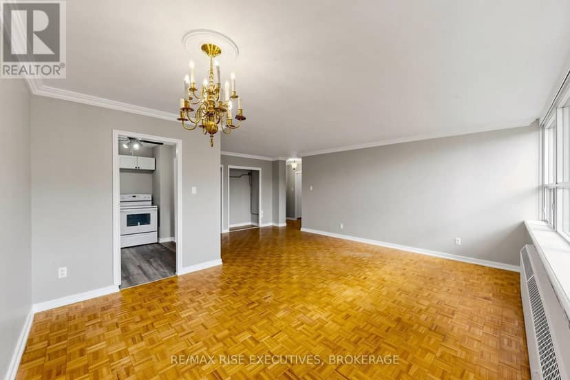 304 - 160 The Donway W — photo 16 of 40