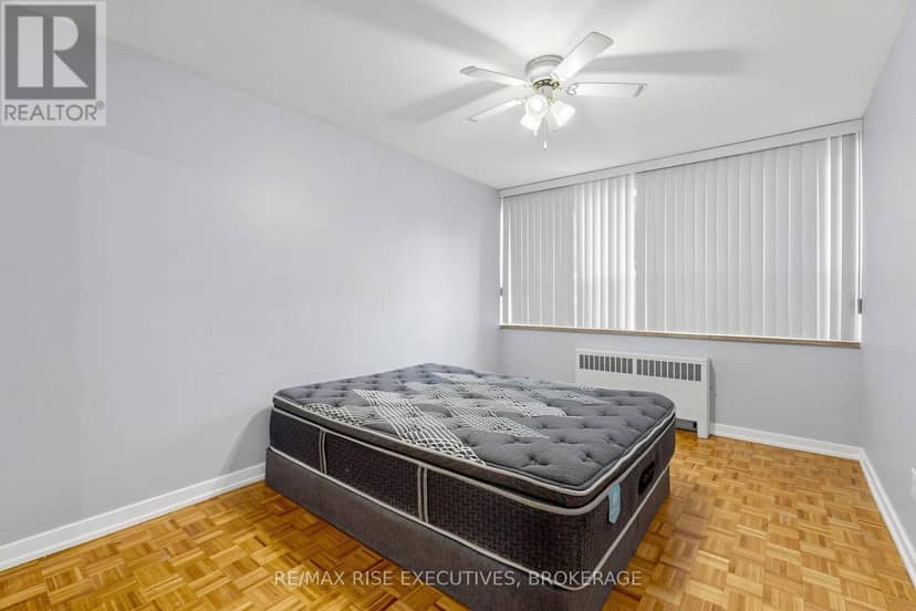 304 - 160 The Donway W — photo 28 of 40
