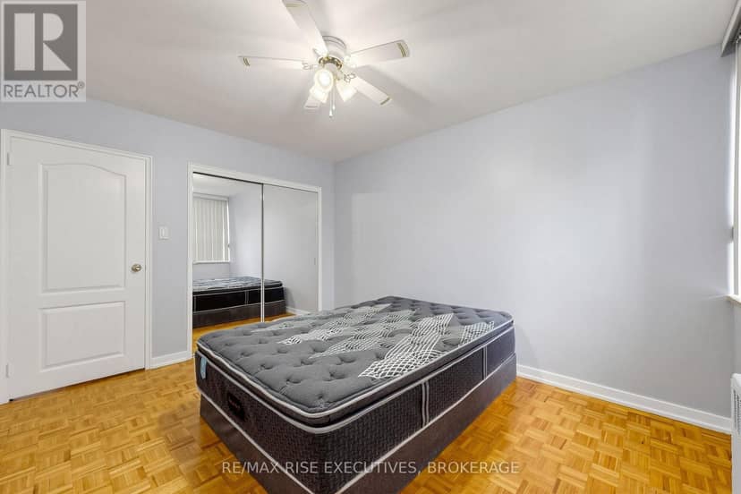 304 - 160 The Donway W — photo 29 of 40
