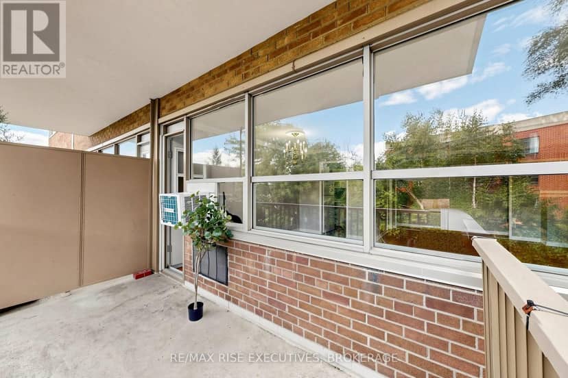 304 - 160 The Donway W — photo 37 of 40
