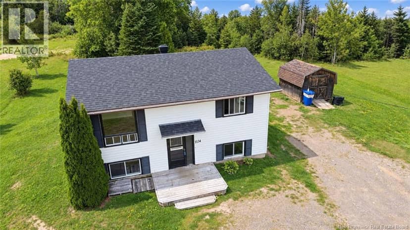 1134 Chemin Robertville — photo 1 of 39