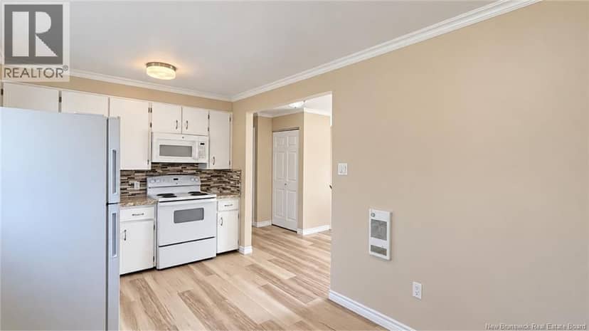 1134 Chemin Robertville — photo 11 of 39