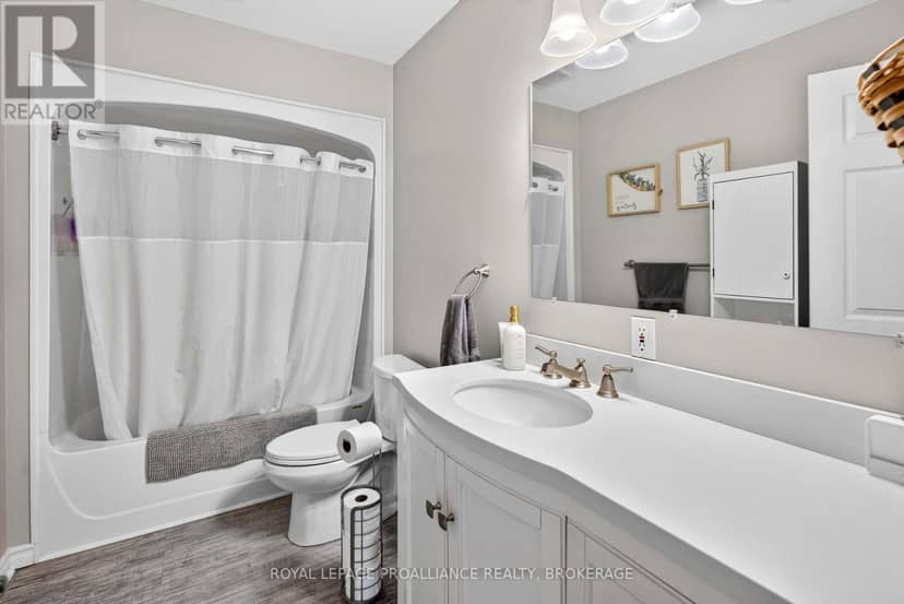 2270 Hitchcock Road — photo 18 of 40