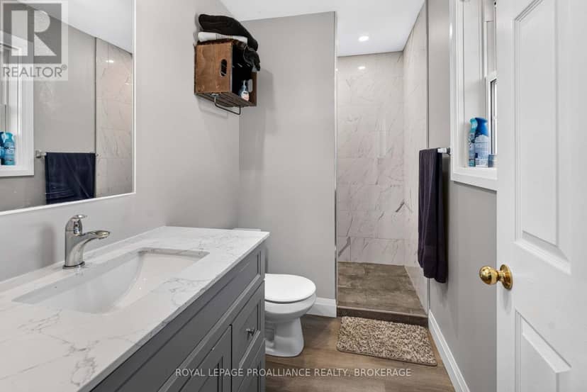 2270 Hitchcock Road — photo 33 of 40