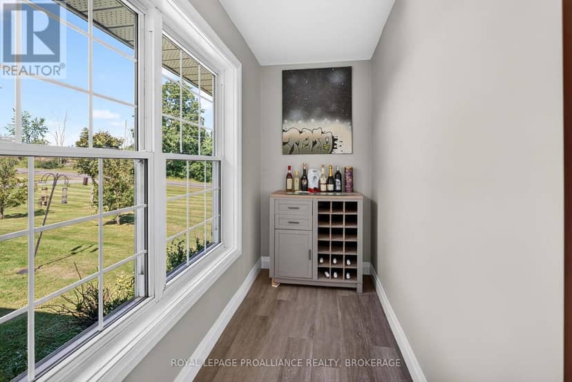 2270 Hitchcock Road — photo 37 of 40