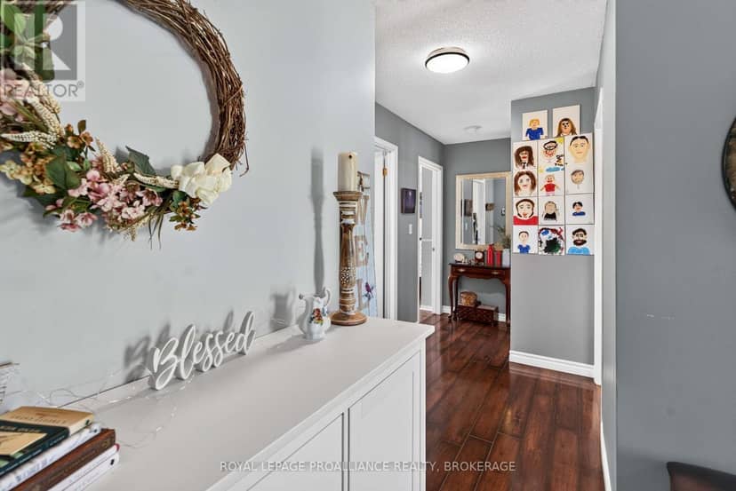 2270 Hitchcock Road, Kingston, photo 8