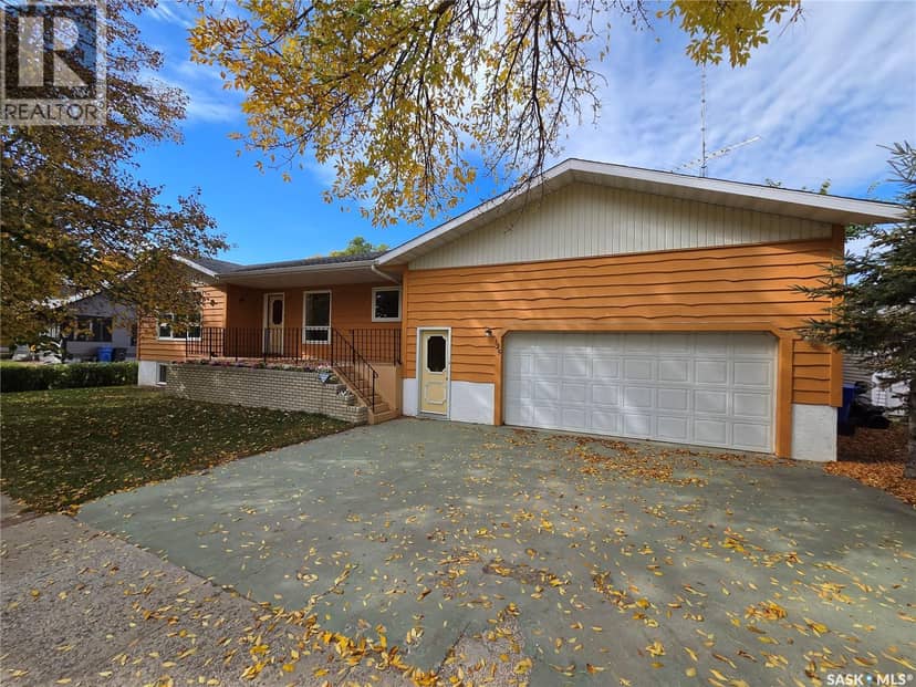 125 Mainprize STREET — photo 1 of 40