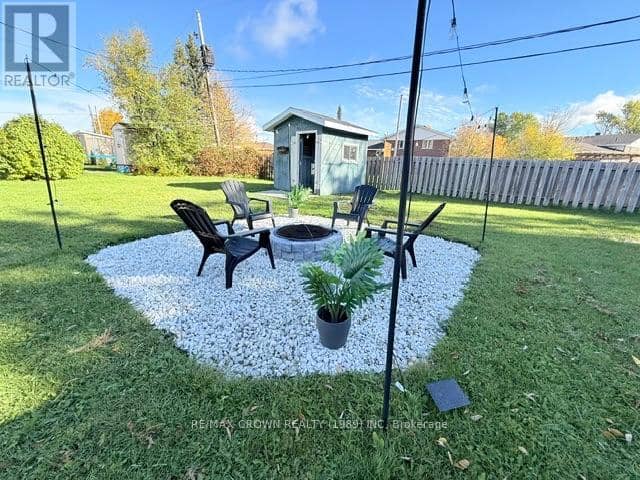 29 Seaborne Crescent — photo 12 of 40