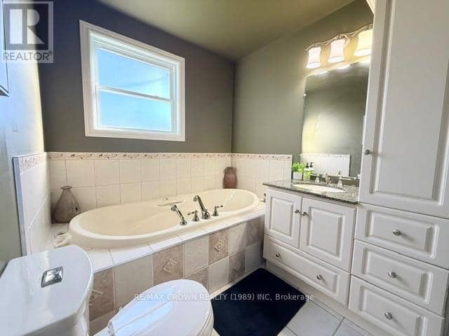29 Seaborne Crescent — photo 35 of 40