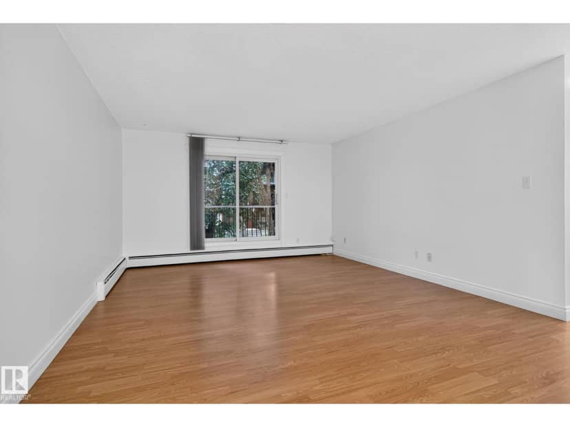 #108 10520 80 AV NW — photo 15 of 36