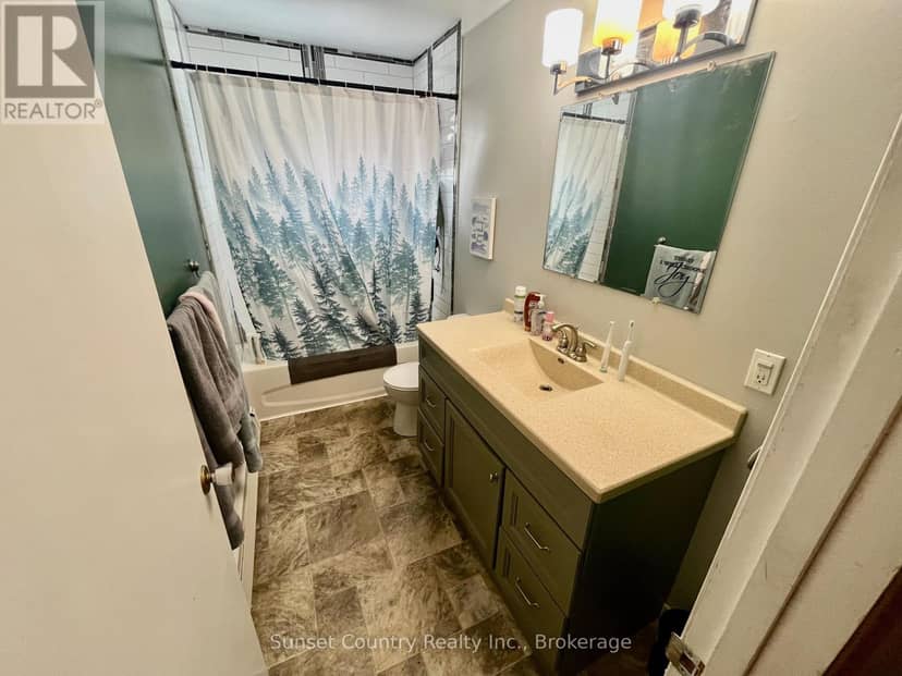 182 Wilde Street — photo 14 of 37