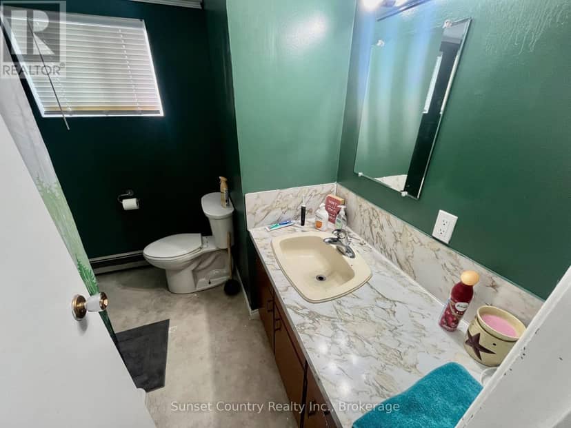 182 Wilde Street — photo 21 of 37