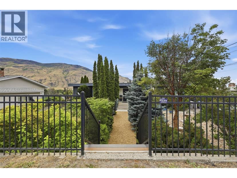 2623 PARKVIEW Drive, Kamloops, photo 2