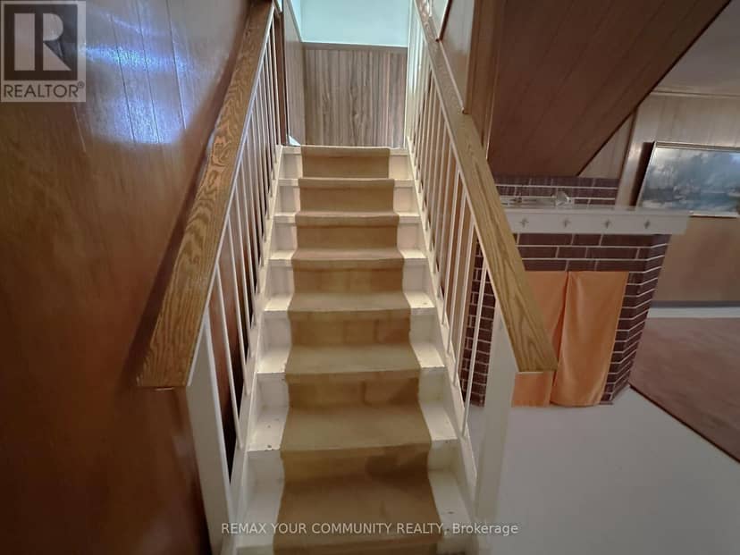 15 Resolution Crescent — photo 20 of 25