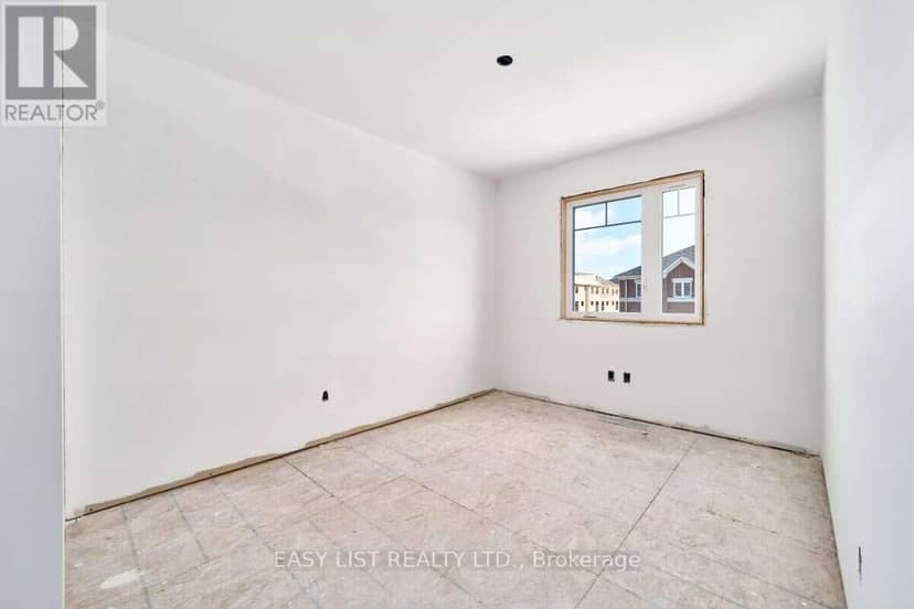 31 Addyman Crescent — photo 26 of 30