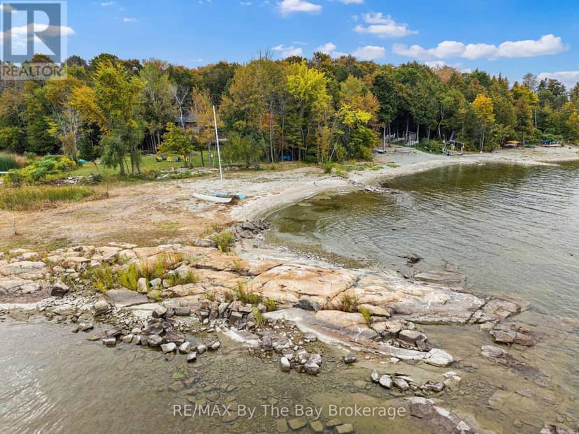 20 Island 404/QUARRY Island, Georgian Bay, photo 4