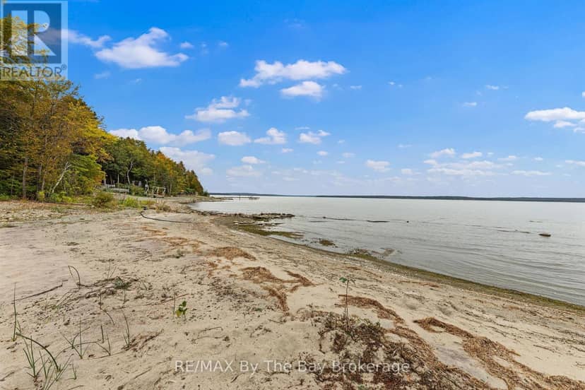 20 Island 404/QUARRY Island, Georgian Bay, photo 5