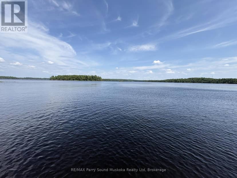 6 W/A Lake Wahwashkesh, Whitestone, photo 4