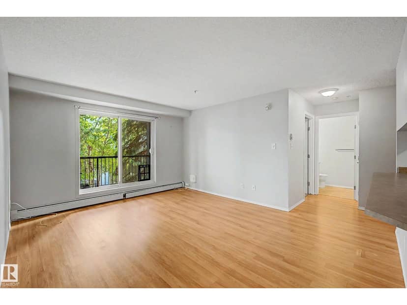 #204 2430 Guardian Rd NW — photo 12 of 37