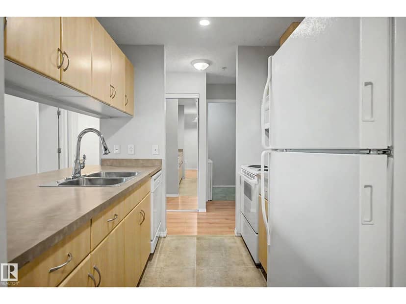 #204 2430 Guardian Rd NW, Edmonton, photo 7