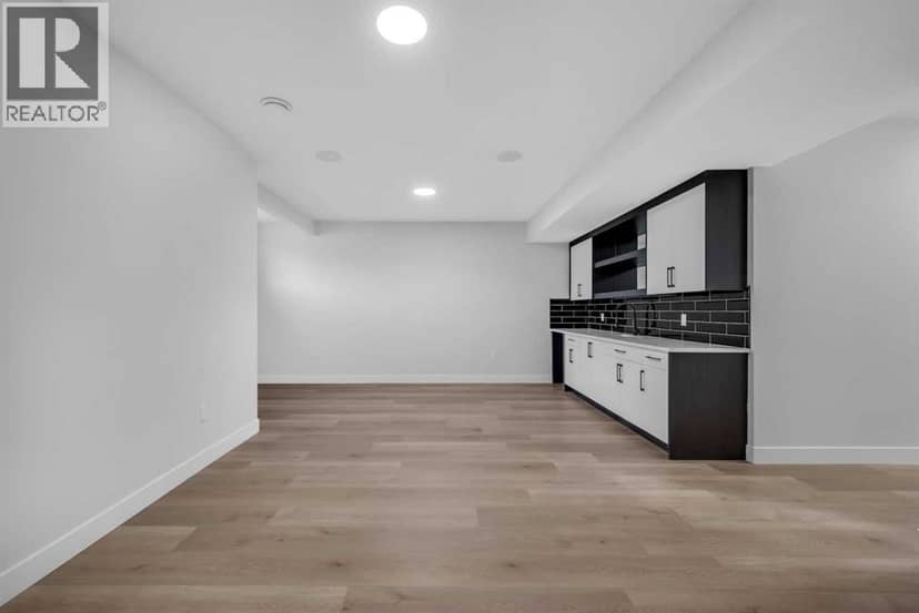 203 KINNIBURGH Place — photo 37 of 40