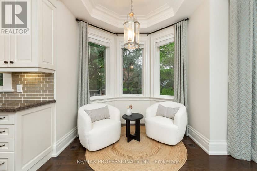 18 Hillcroft Drive — photo 13 of 40