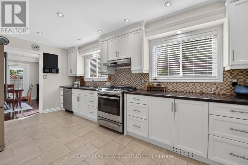403 Isabella Avenue — photo 15 of 40