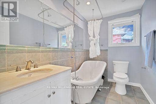 4165 Credit Pointe Drive — photo 31 of 40