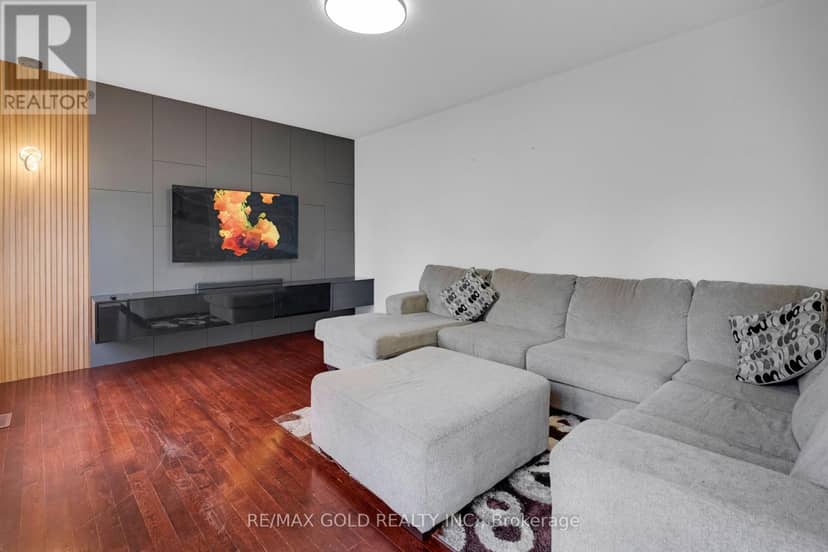 39 Darren Road — photo 21 of 40