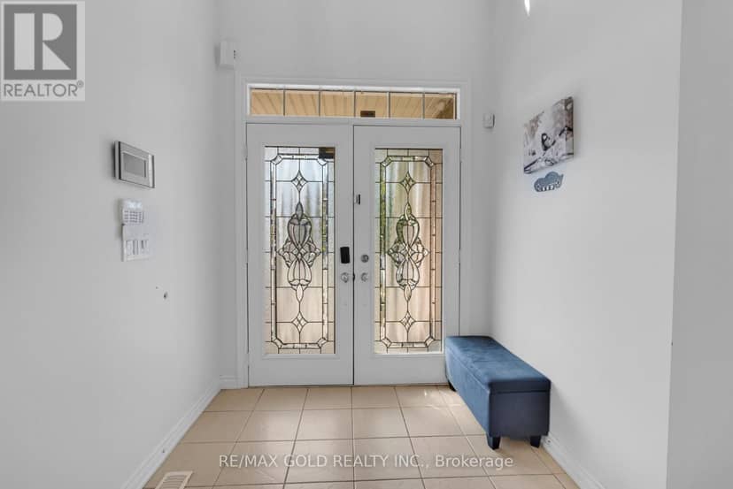 39 Darren Road, Brampton, photo 5
