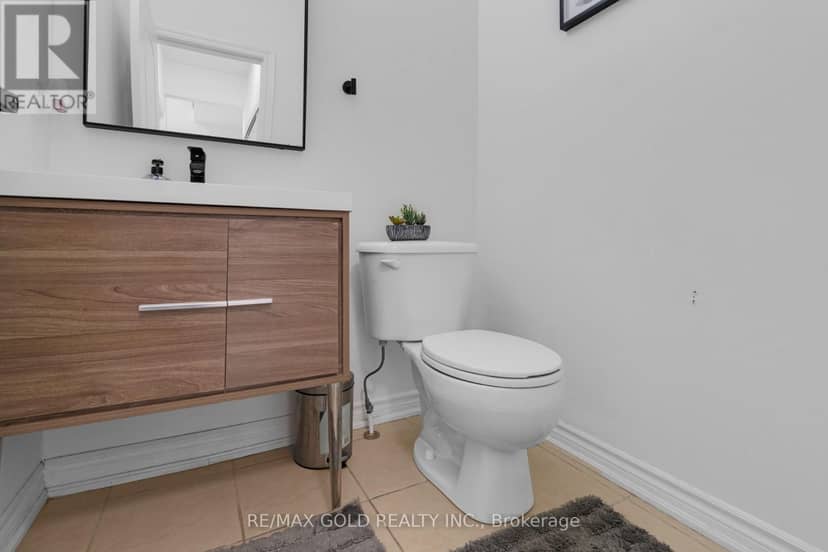 39 Darren Road, Brampton, photo 8