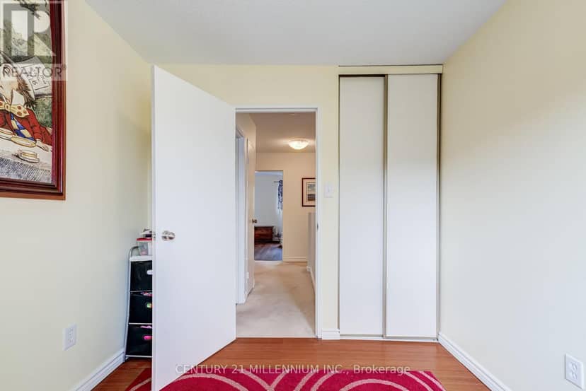 35 Tara Park Crescent — photo 23 of 40