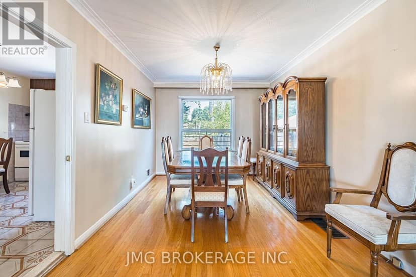 53 Foxrun Avenue, Toronto, photo 7