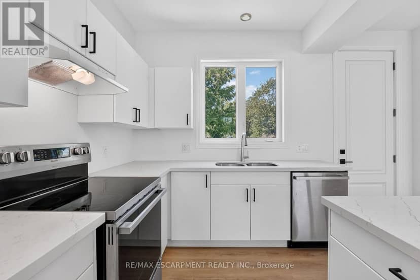 203 Park Street — photo 19 of 40