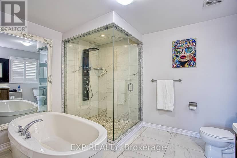 17 Narbonne Crescent — photo 23 of 40
