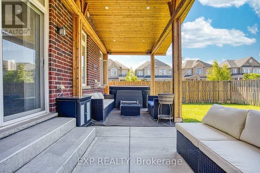 17 Narbonne Crescent — photo 35 of 40