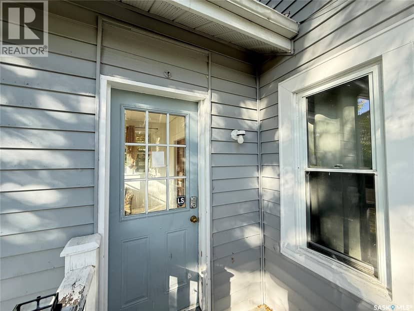 1153 Montague STREET, Regina, photo 2