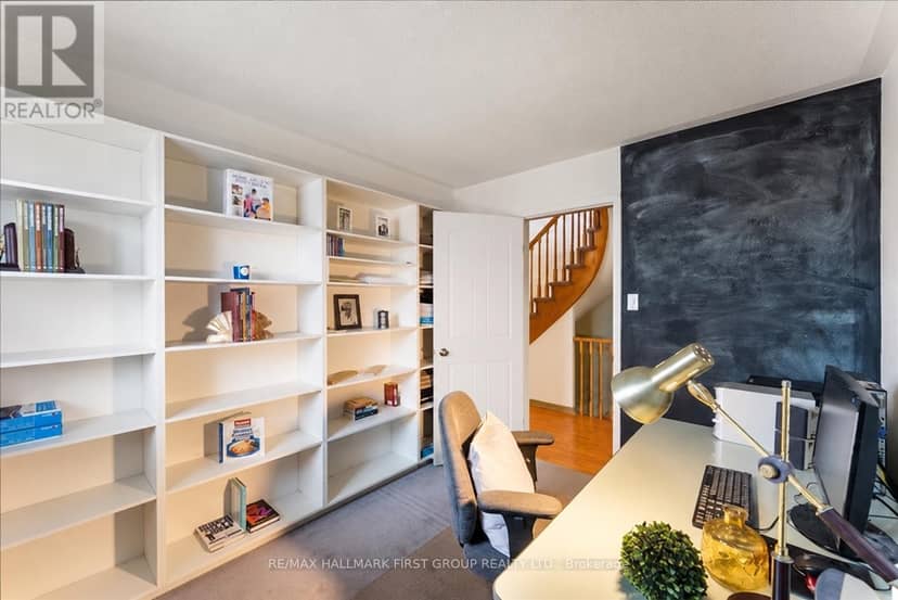 989 Deer Valley Drive — photo 17 of 40